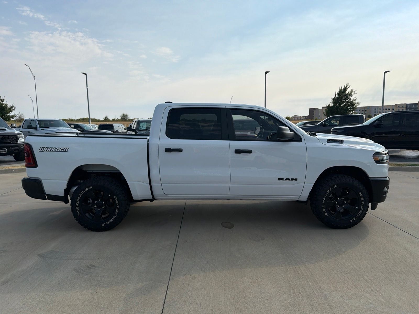 2026 RAM Ram 1500 RAM 1500 WARLOCK CREW CAB 4X4 5'7' BOX