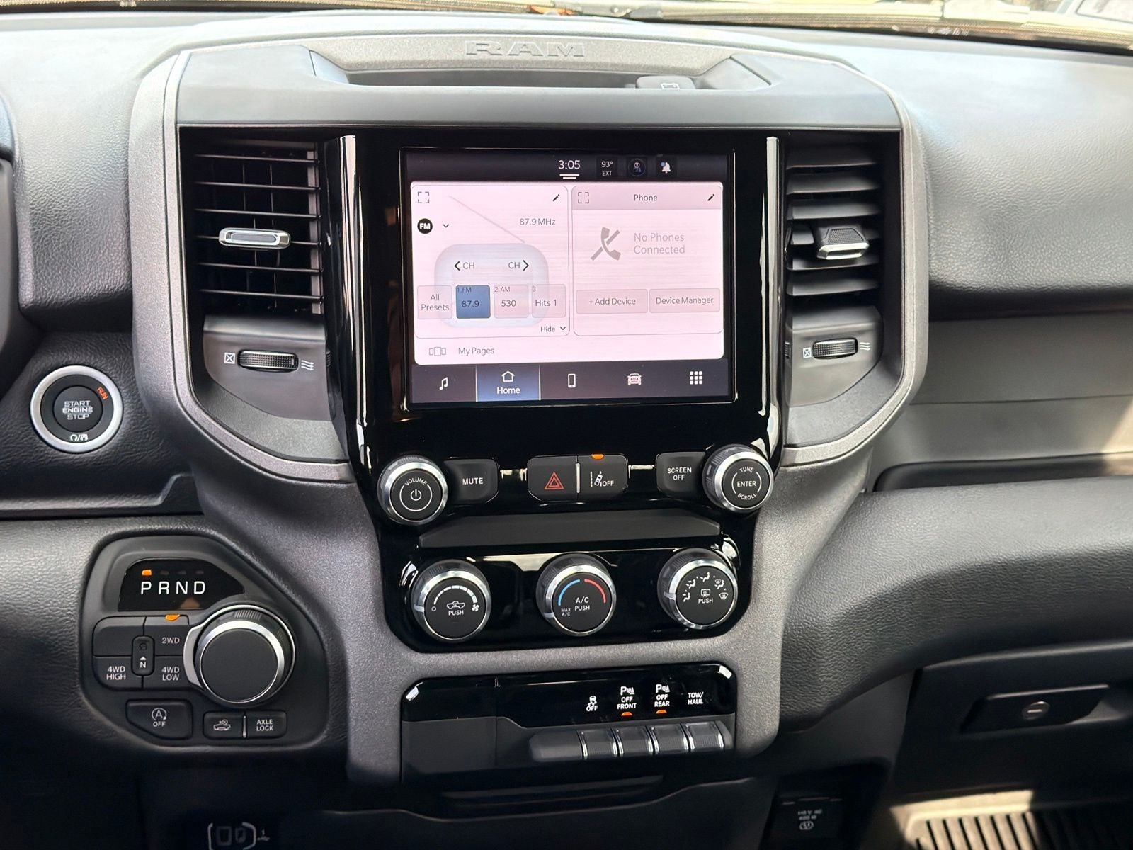2026 RAM Ram 1500 RAM 1500 WARLOCK CREW CAB 4X4 5'7' BOX
