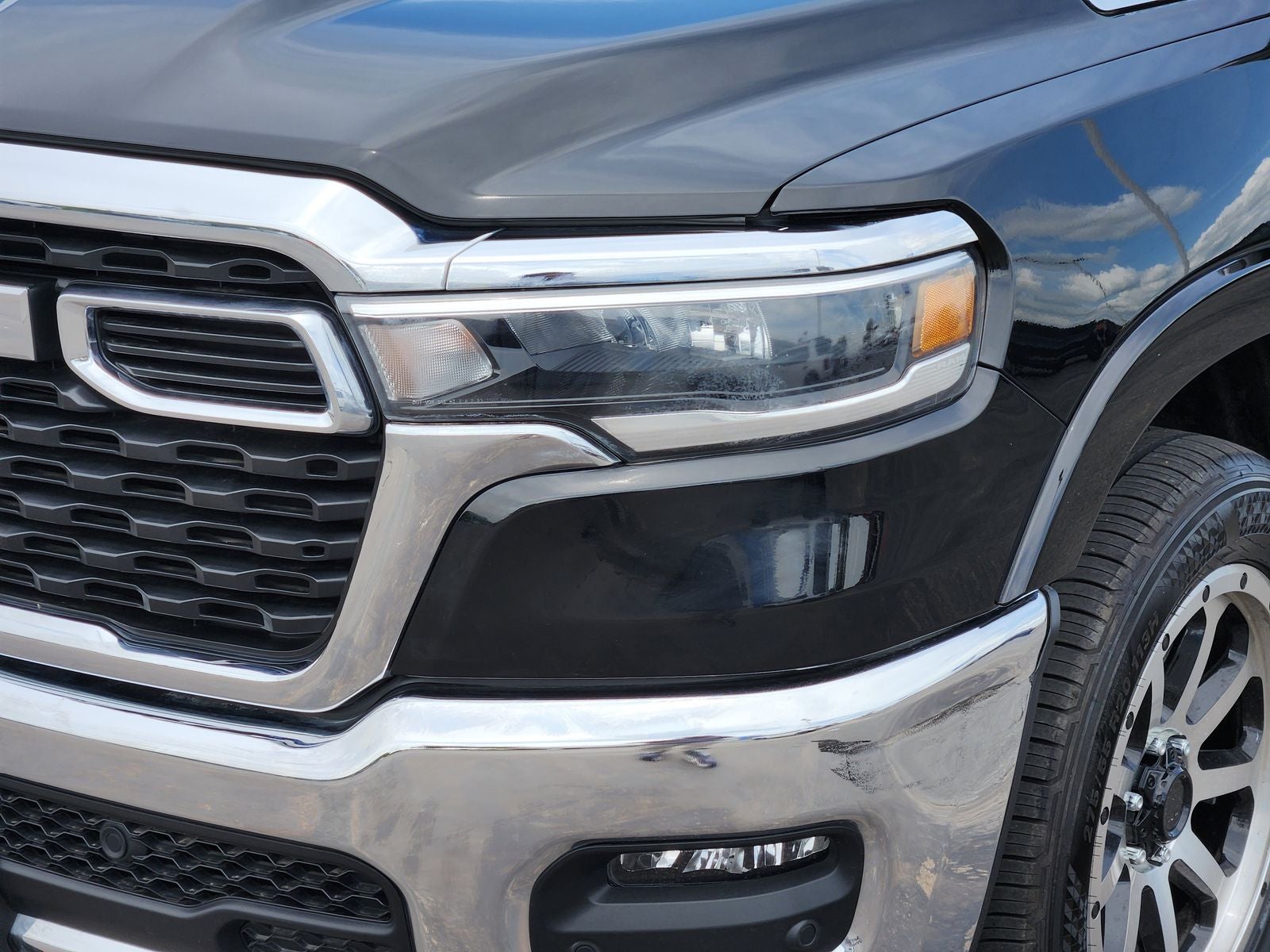 2025 RAM Ram 1500 Lone Star Crew Cab 4x4 5'7' Box