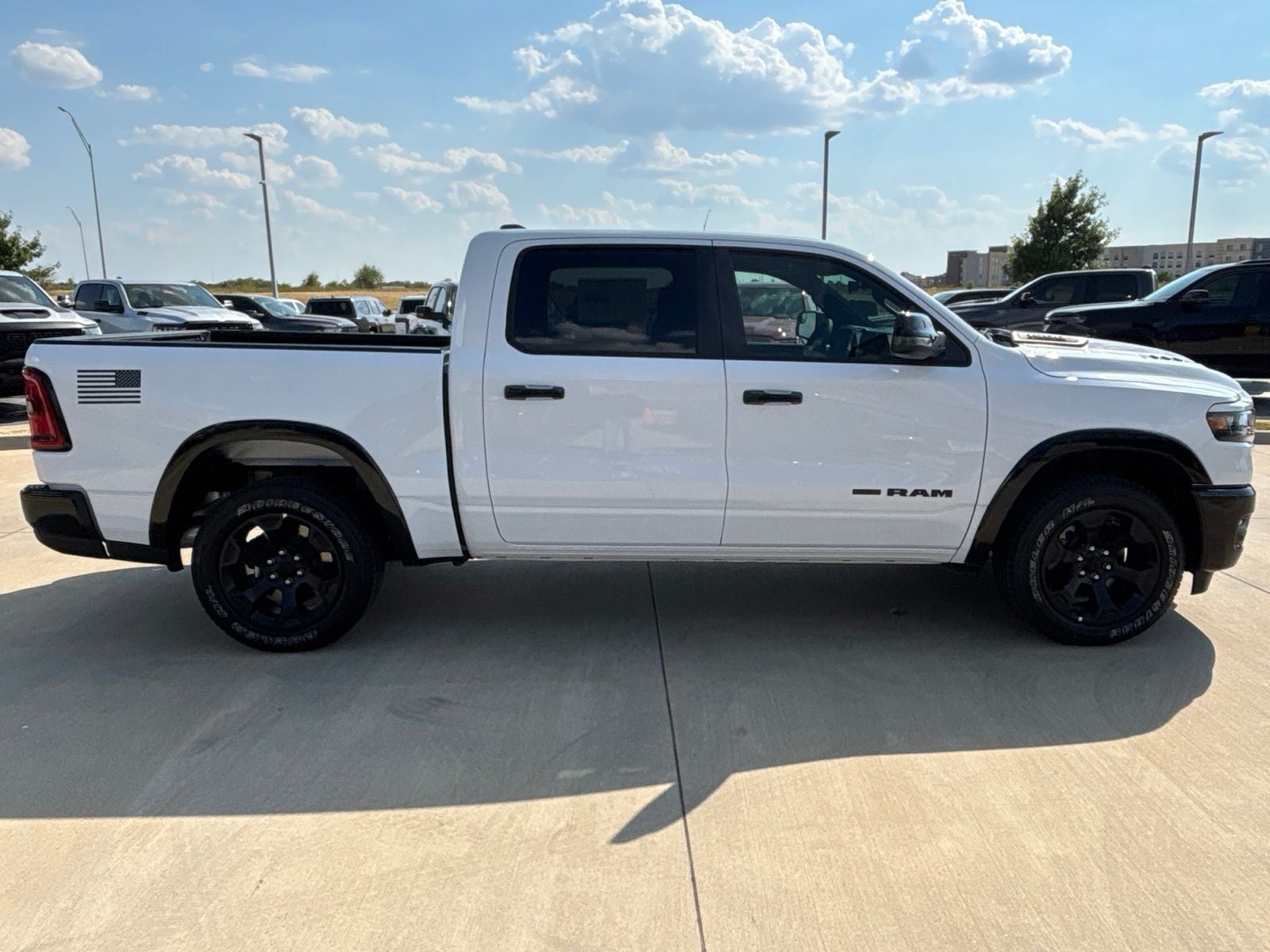 2026 RAM Ram 1500 RAM 1500 LONE STAR CREW CAB 4X4 5'7' BOX
