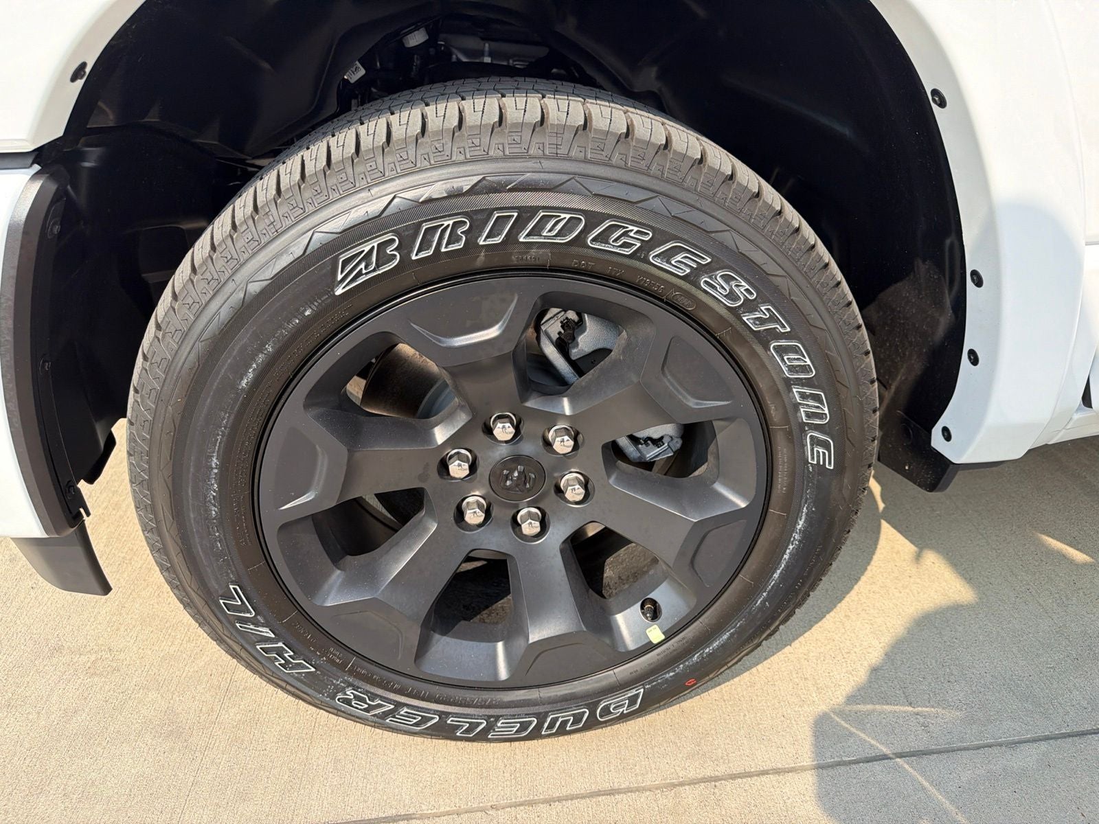 2026 RAM Ram 1500 RAM 1500 LONE STAR CREW CAB 4X4 5'7' BOX