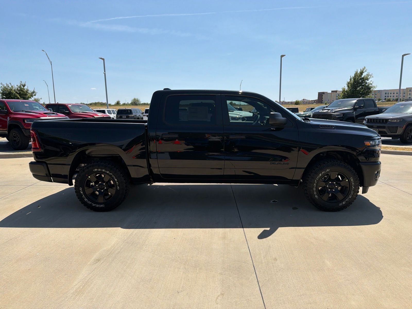 2026 RAM Ram 1500 RAM 1500 WARLOCK CREW CAB 4X4 5'7' BOX
