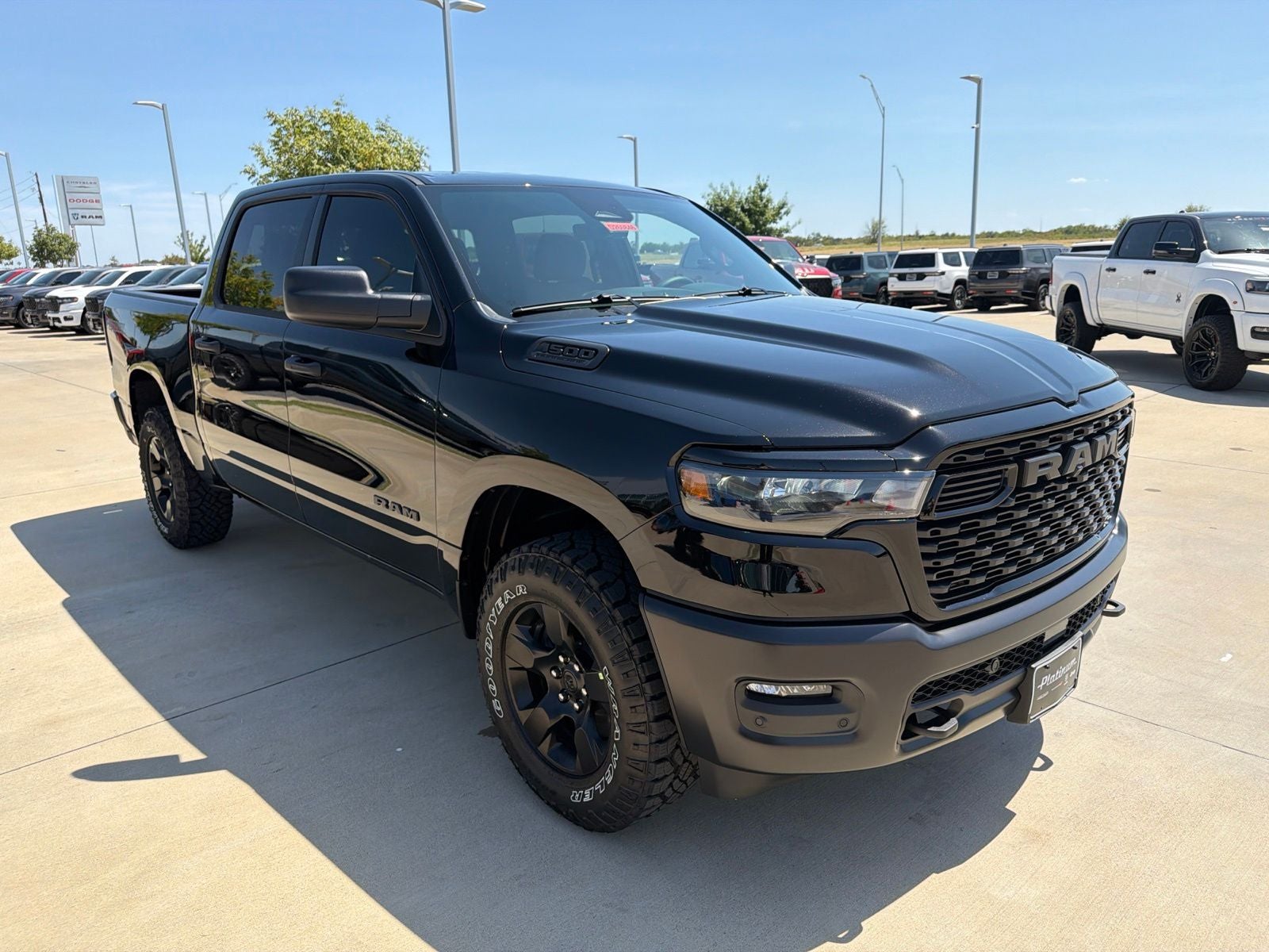 2026 RAM Ram 1500 RAM 1500 WARLOCK CREW CAB 4X4 5'7' BOX