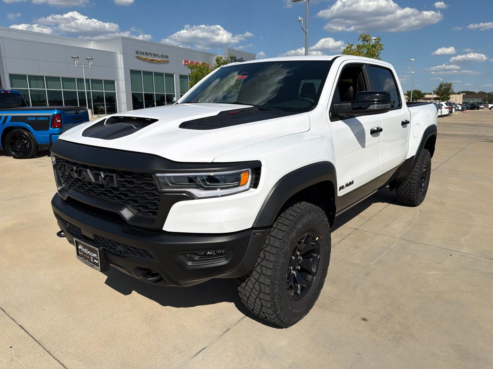 2026 RAM Ram 1500 RAM 1500 RHO CREW CAB 4X4 5'7' BOX