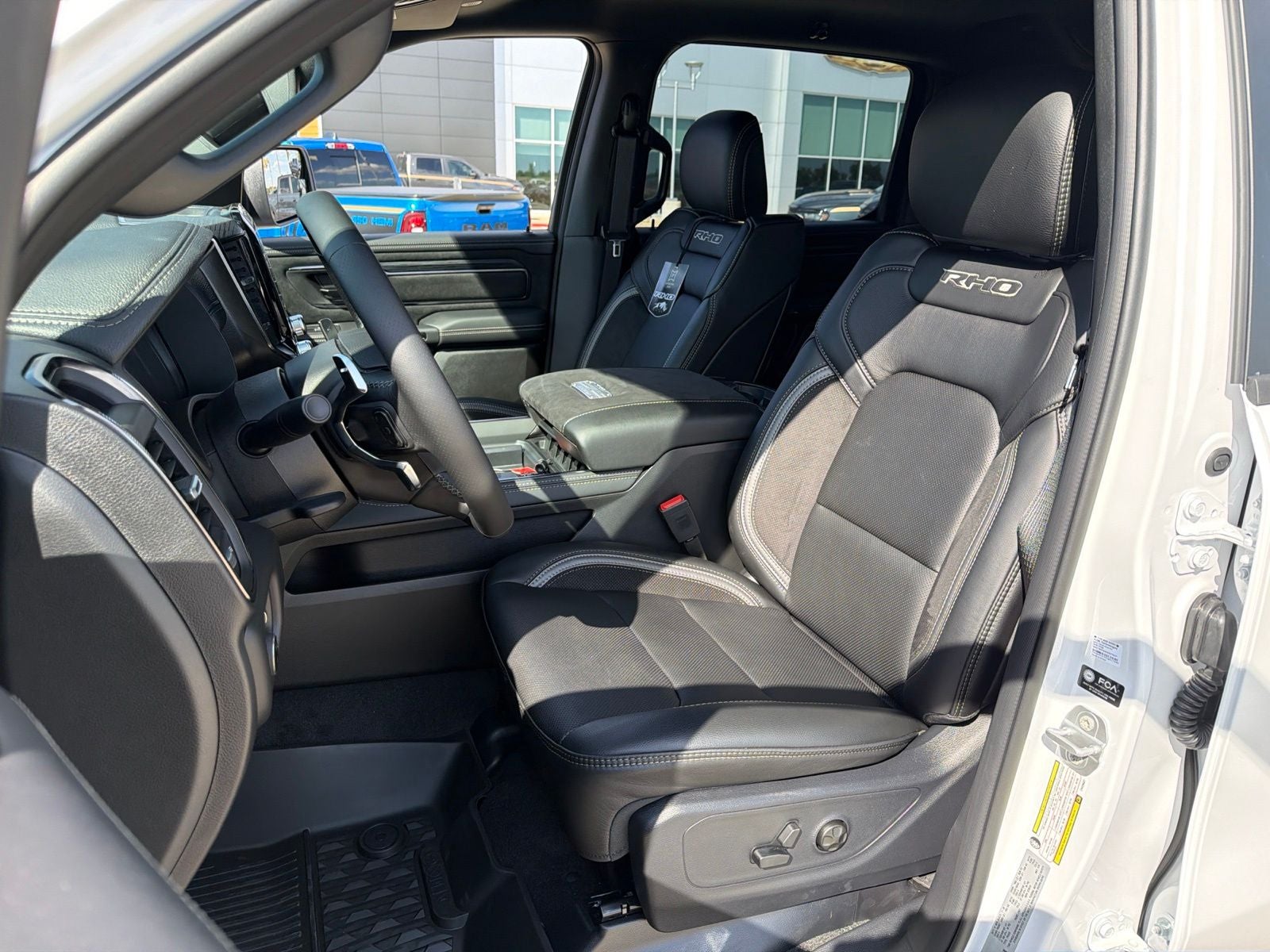 2026 RAM Ram 1500 RAM 1500 RHO CREW CAB 4X4 5'7' BOX