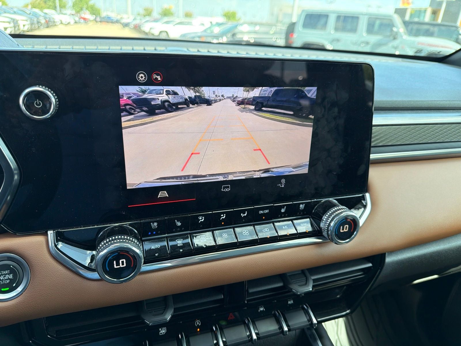 2024 GMC Canyon 4WD AT4