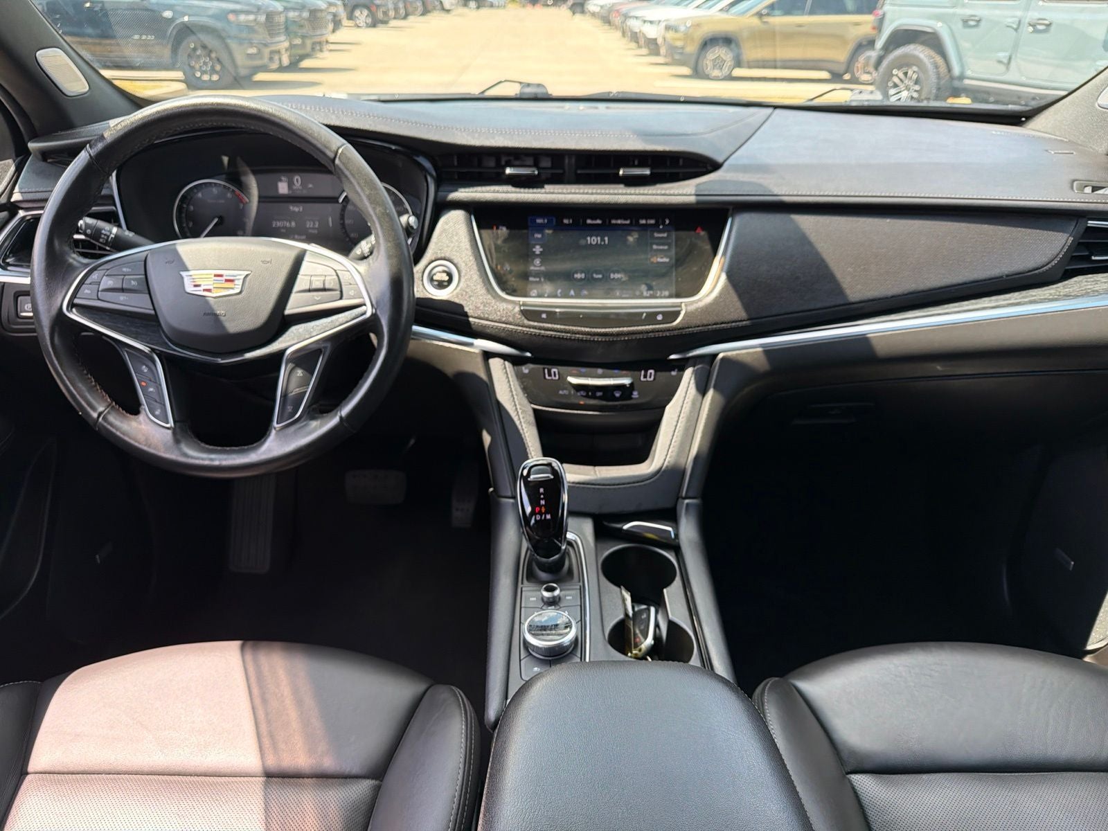 2023 Cadillac XT5 FWD Premium Luxury