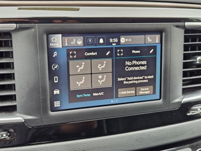 2022 Chrysler Voyager LX