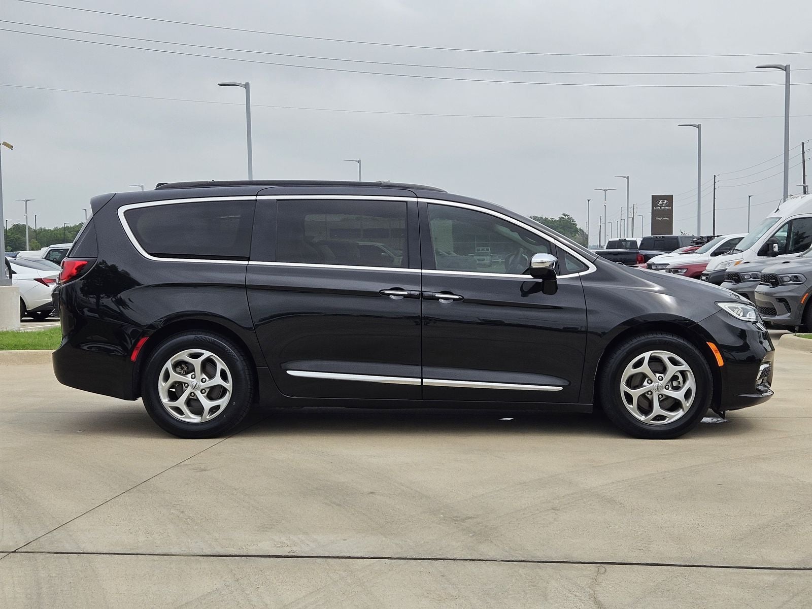 2023 Chrysler Pacifica Limited