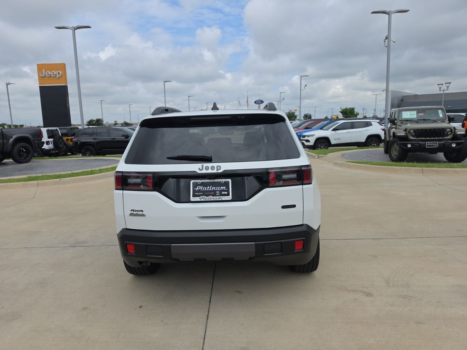 2026 Jeep Cherokee CHEROKEE OVERLAND 4X4