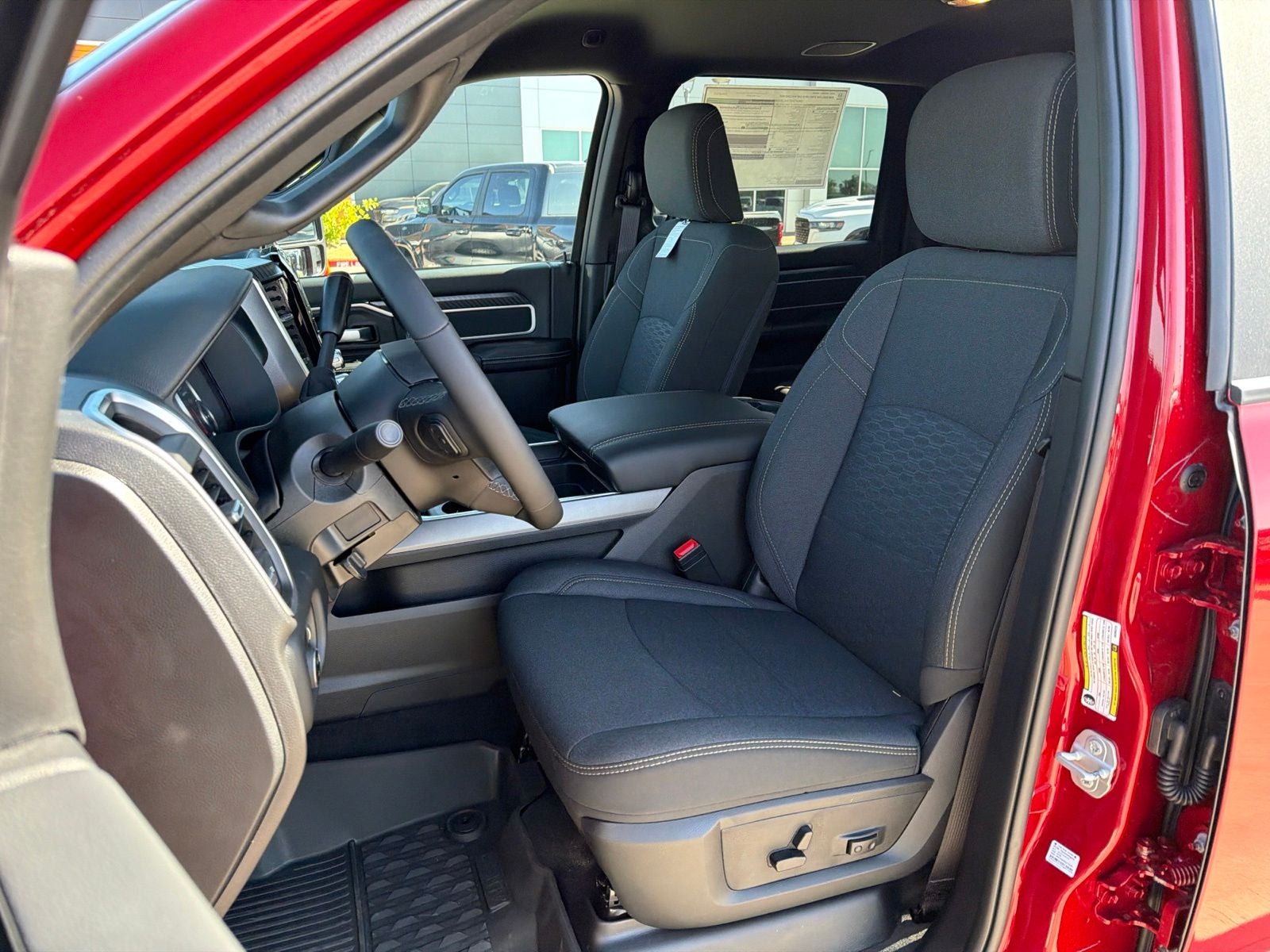 2027 RAM Ram 3500 RAM 3500 LONE STAR CREW CAB 4X4 8' BOX