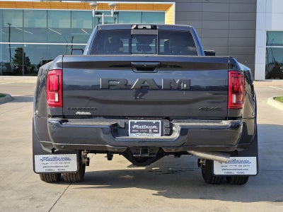 2026 RAM Ram 3500 RAM 3500 LIMITED CREW CAB 4X4 8' BOX