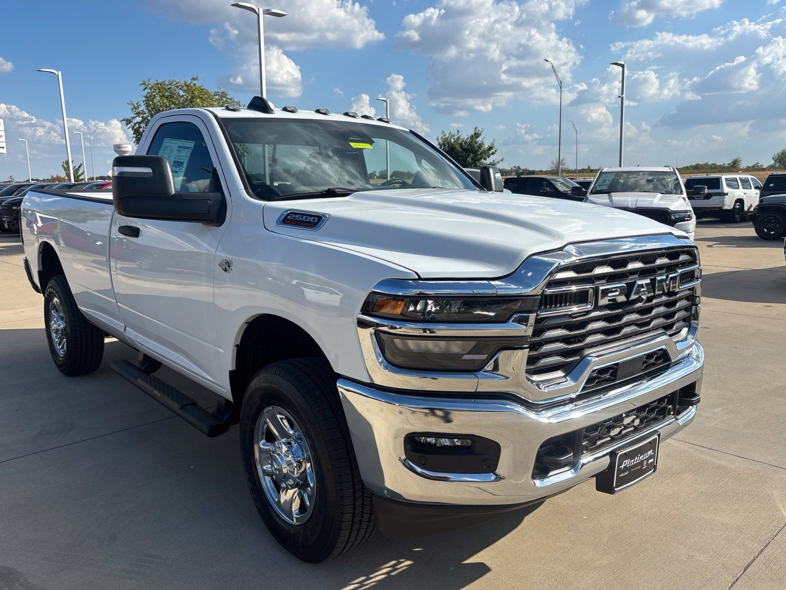 2027 RAM Ram 2500 RAM 2500 TRADESMAN REGULAR CAB 4X4 8' BOX