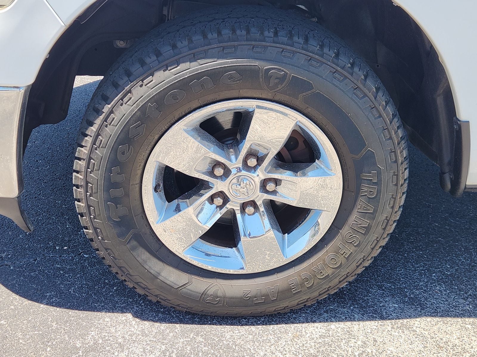 2023 RAM 1500 Classic SLT Crew Cab 4x4 5'7' Box