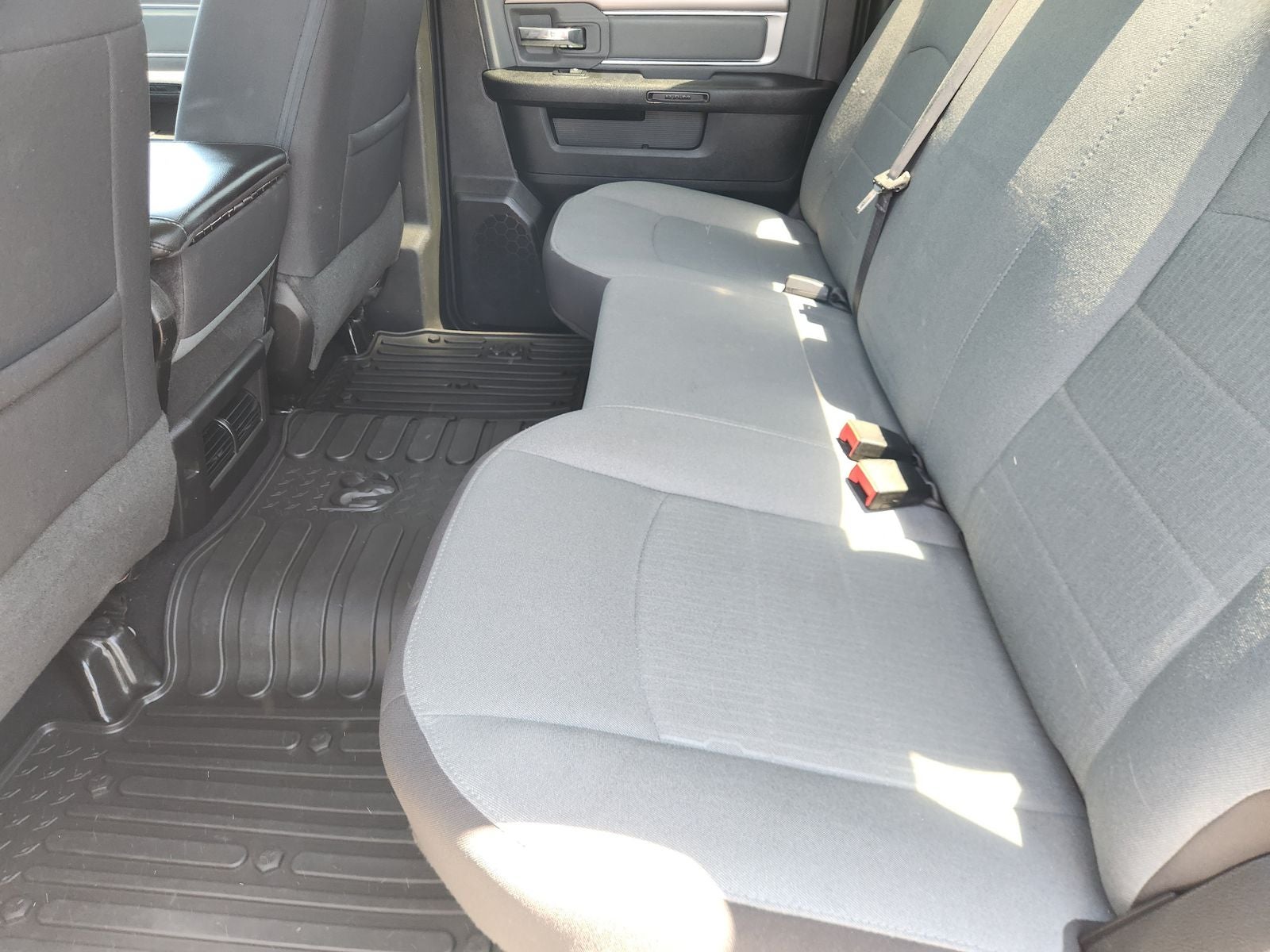 2023 RAM 1500 Classic SLT Crew Cab 4x4 5'7' Box