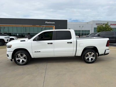 2026 RAM Ram 1500 RAM 1500 EXPRESS CREW CAB 4X2 5'7' BOX