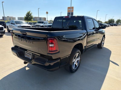 2026 RAM Ram 1500 RAM 1500 EXPRESS CREW CAB 4X2 5'7' BOX