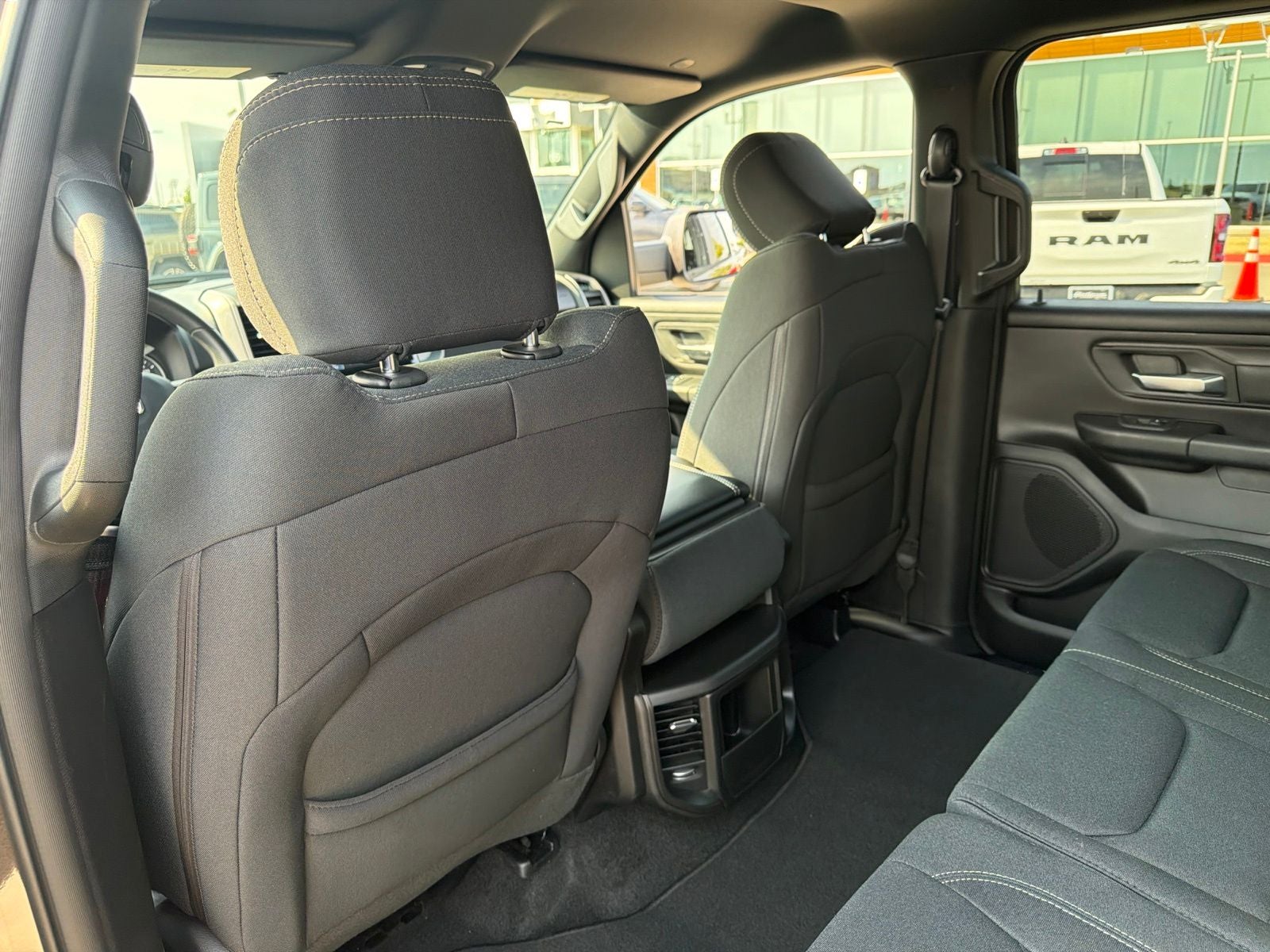 2026 RAM Ram 1500 RAM 1500 EXPRESS CREW CAB 4X4 5'7' BOX