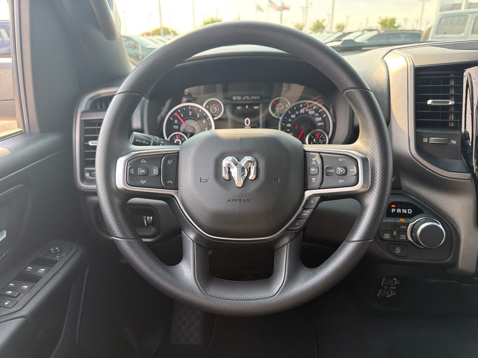 2026 RAM Ram 1500 RAM 1500 EXPRESS CREW CAB 4X4 5'7' BOX