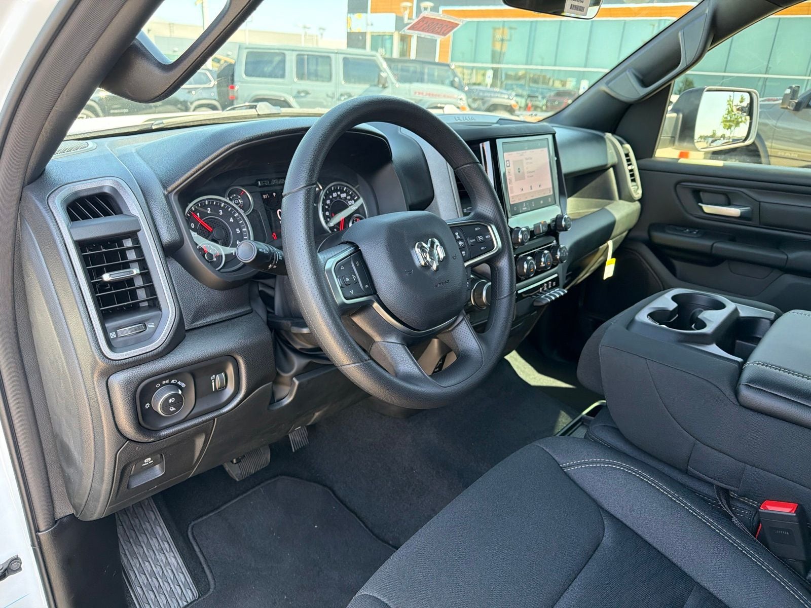 2026 RAM Ram 1500 RAM 1500 EXPRESS CREW CAB 4X4 5'7' BOX
