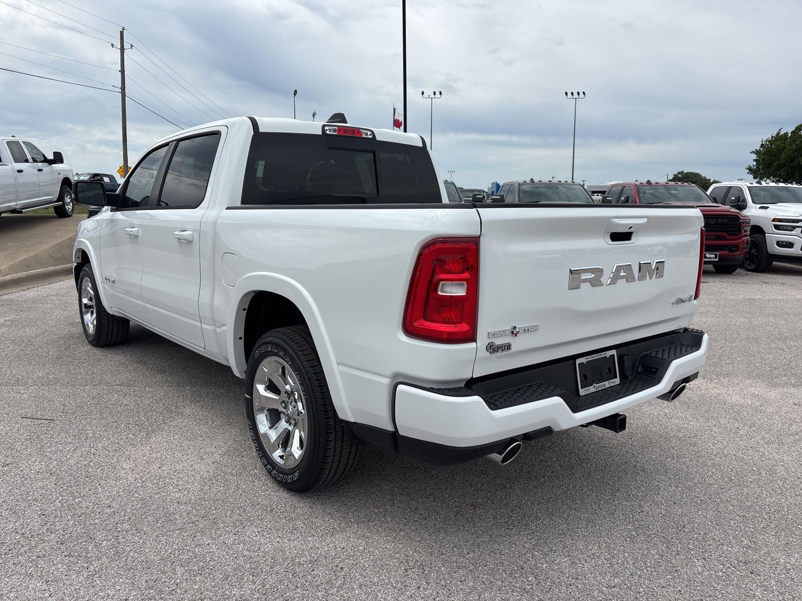 2026 RAM Ram 1500 RAM 1500 LONE STAR CREW CAB 4X4 5'7' BOX