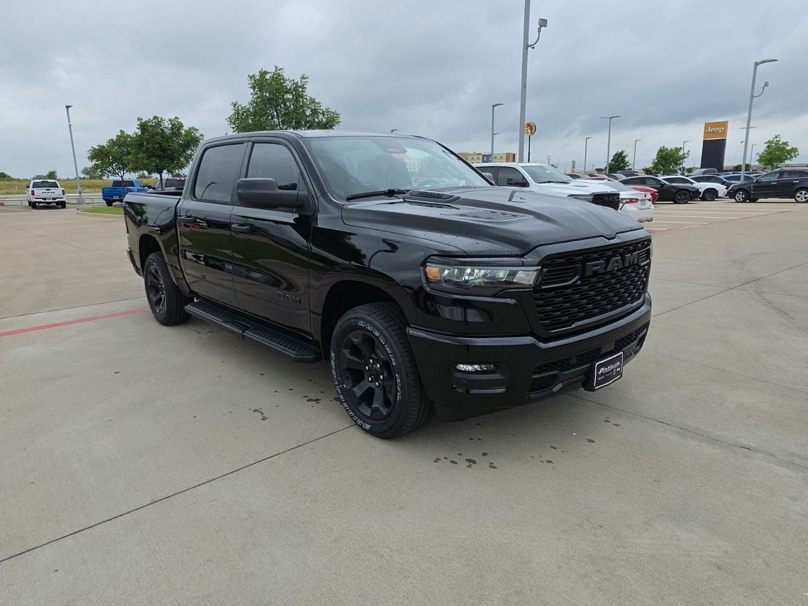 2026 RAM Ram 1500 RAM 1500 EXPRESS CREW CAB 4X4 5'7' BOX
