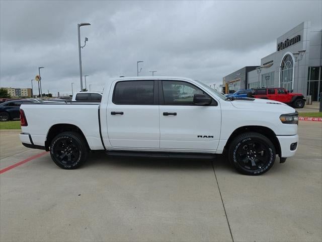 2026 RAM Ram 1500 RAM 1500 EXPRESS CREW CAB 4X4 5'7' BOX