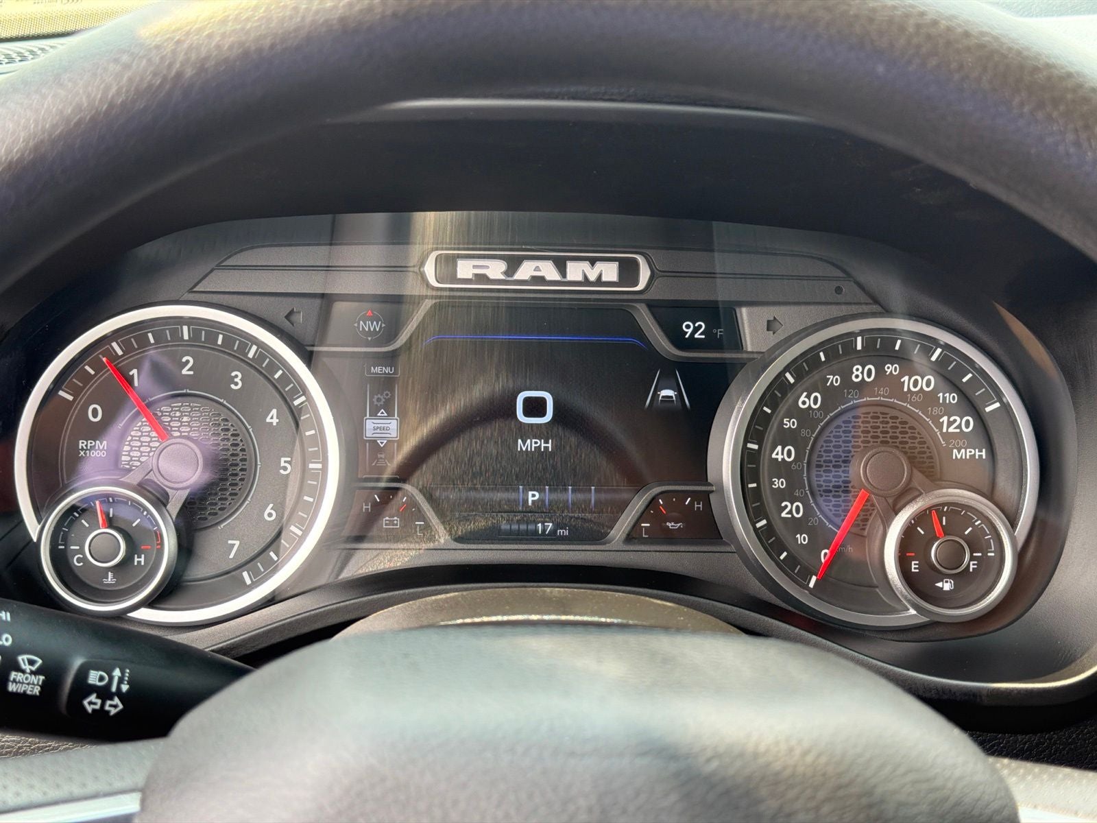 2026 RAM Ram 1500 RAM 1500 EXPRESS CREW CAB 4X4 5'7' BOX