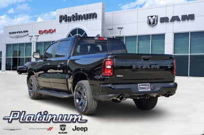 2026 RAM Ram 1500 RAM 1500 EXPRESS CREW CAB 4X4 5'7' BOX