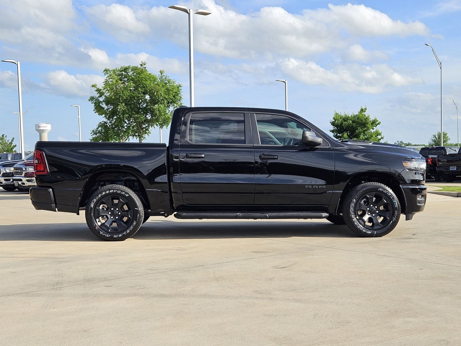 2026 RAM Ram 1500 RAM 1500 EXPRESS CREW CAB 4X4 5'7' BOX