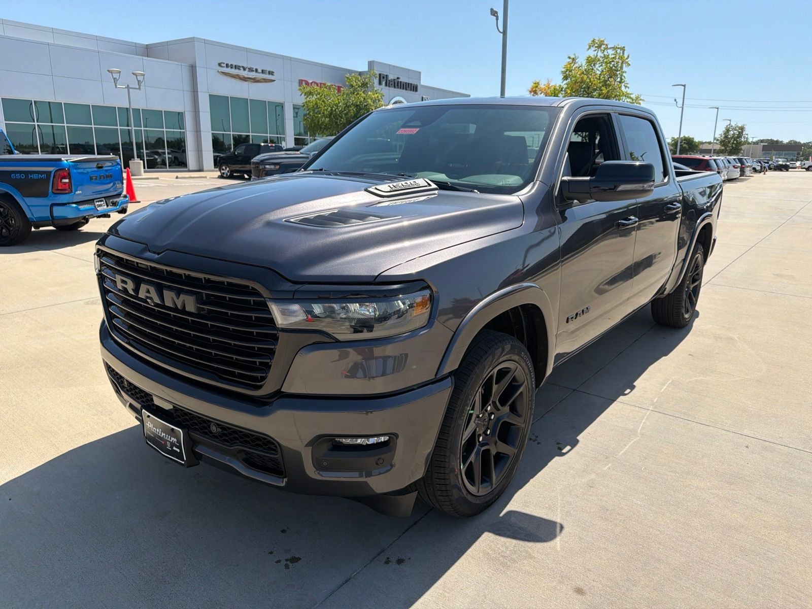 2026 RAM Ram 1500 RAM 1500 LARAMIE CREW CAB 4X4 5'7' BOX