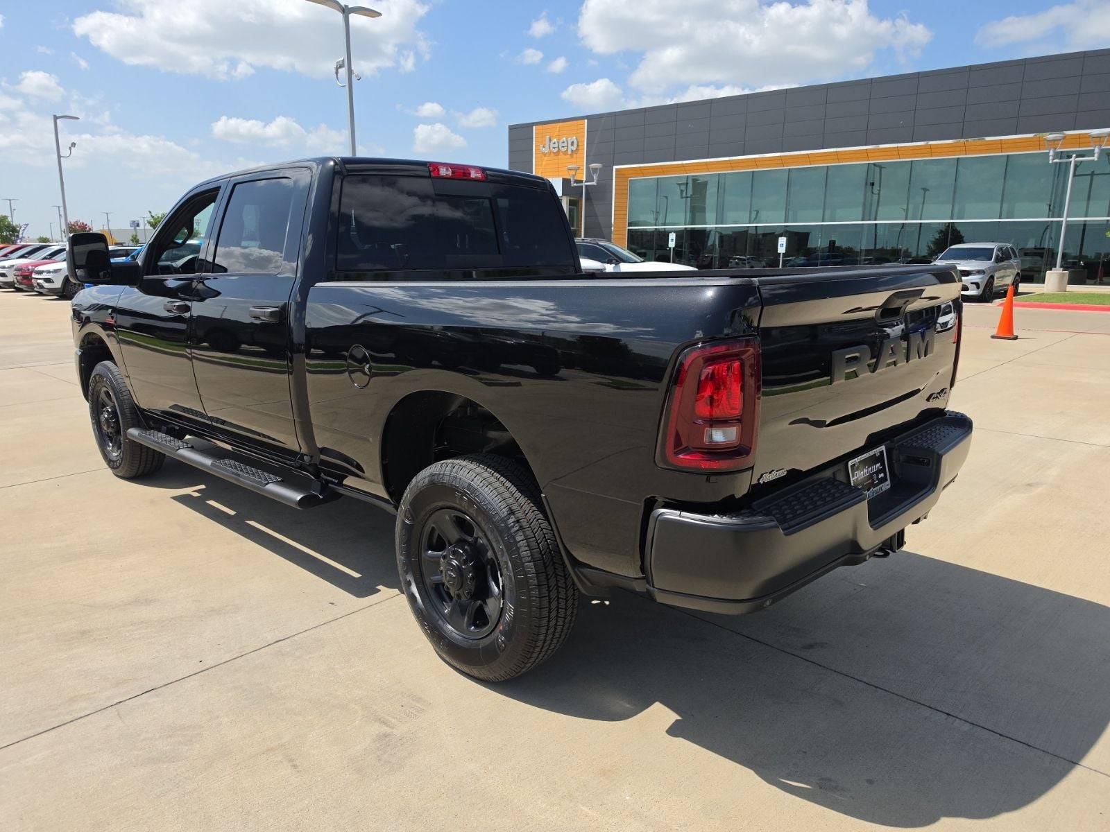 2026 RAM Ram 2500 RAM 2500 TRADESMAN CREW CAB 4X4 6'4' BOX