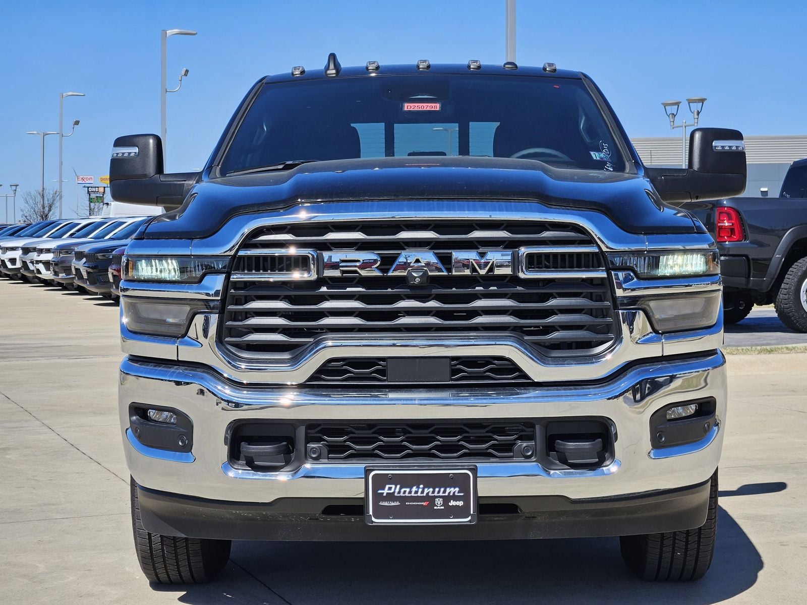 2025 RAM Ram 2500 RAM 2500 TRADESMAN CREW CAB 4X4 8' BOX