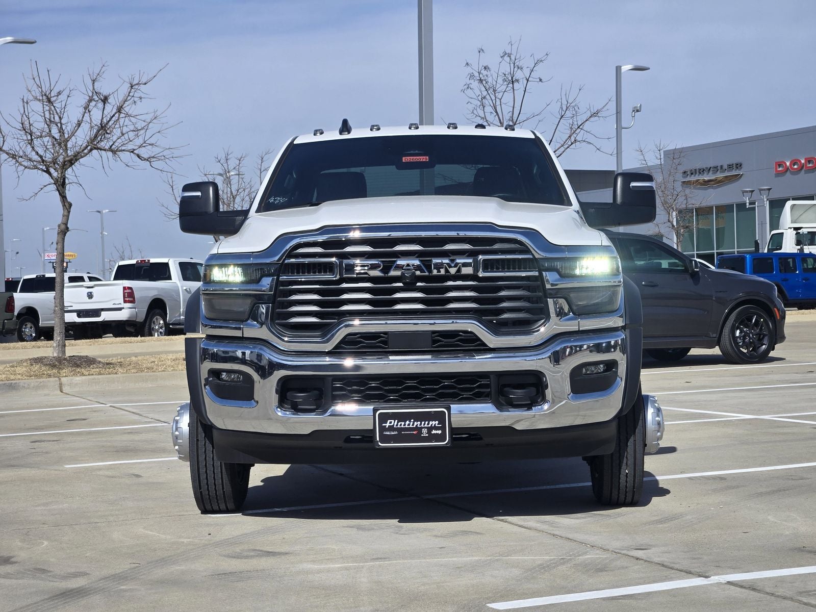 2026 RAM Ram 5500 Chassis Cab RAM 5500 TRADESMAN CHASSIS CREW CAB 4X4 84' CA