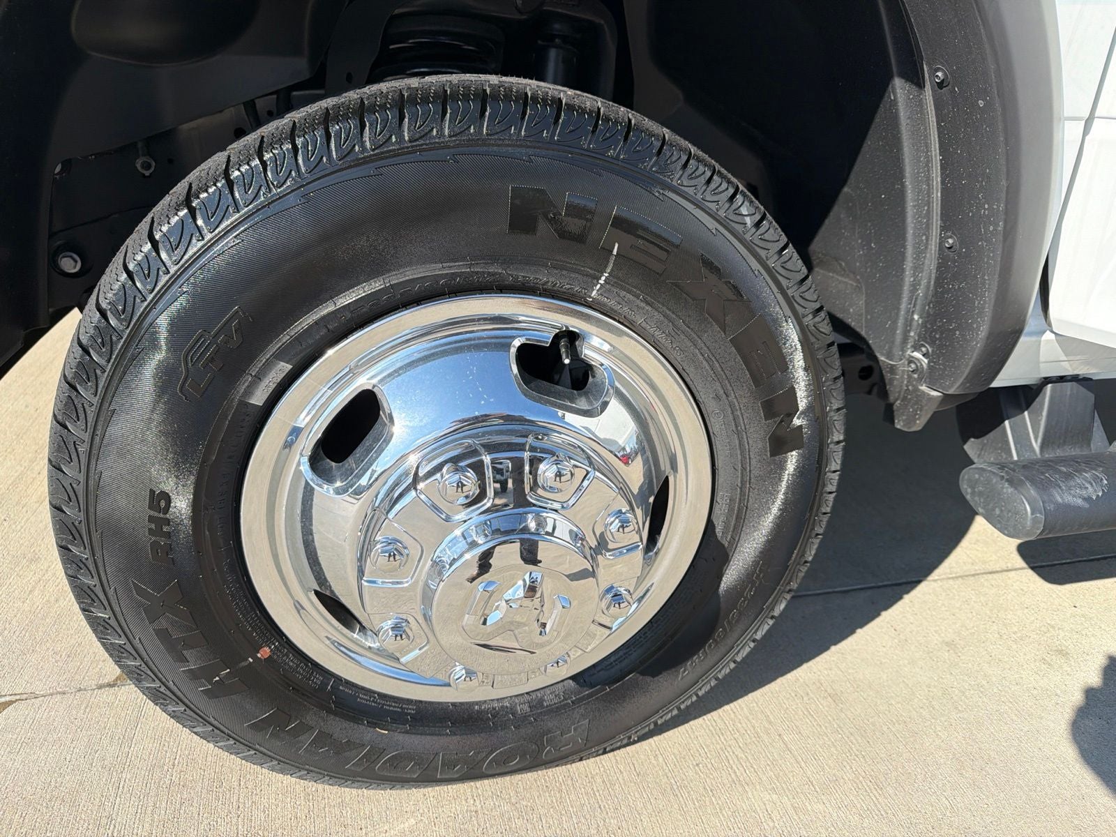 2026 RAM 3500 Chassis RAM 3500 TRADESMAN CREW CAB CHASSIS 4X4 60' CA