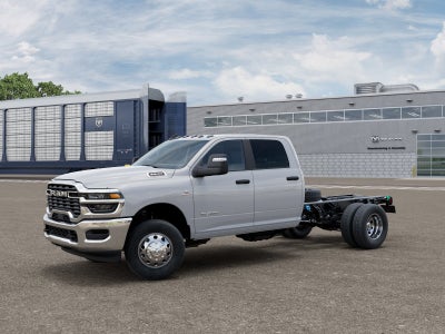 2026 RAM Ram 3500 Crew Cab Chassis 4X4 Tradesman