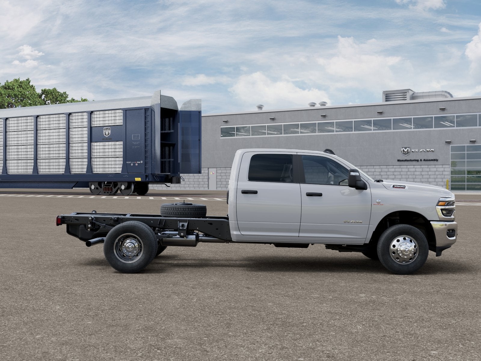 2026 RAM Ram 3500 Crew Cab Chassis 4X4 Tradesman