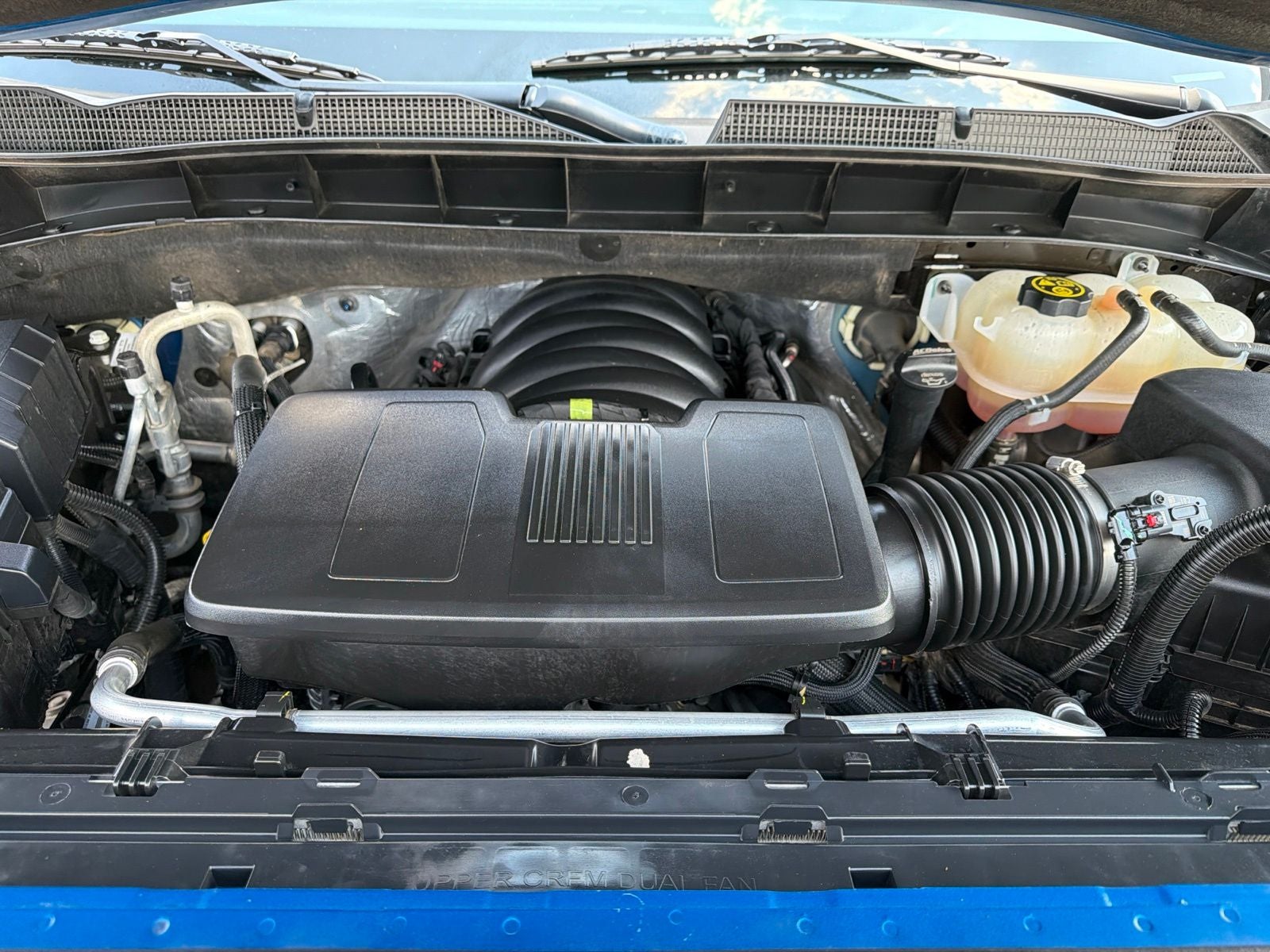 2023 GMC Sierra 1500 4WD Crew Cab Short Box AT4