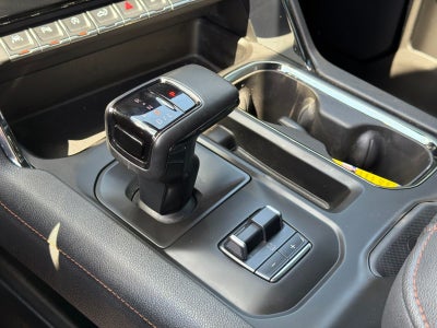 2023 GMC Sierra 1500 4WD Crew Cab Short Box AT4