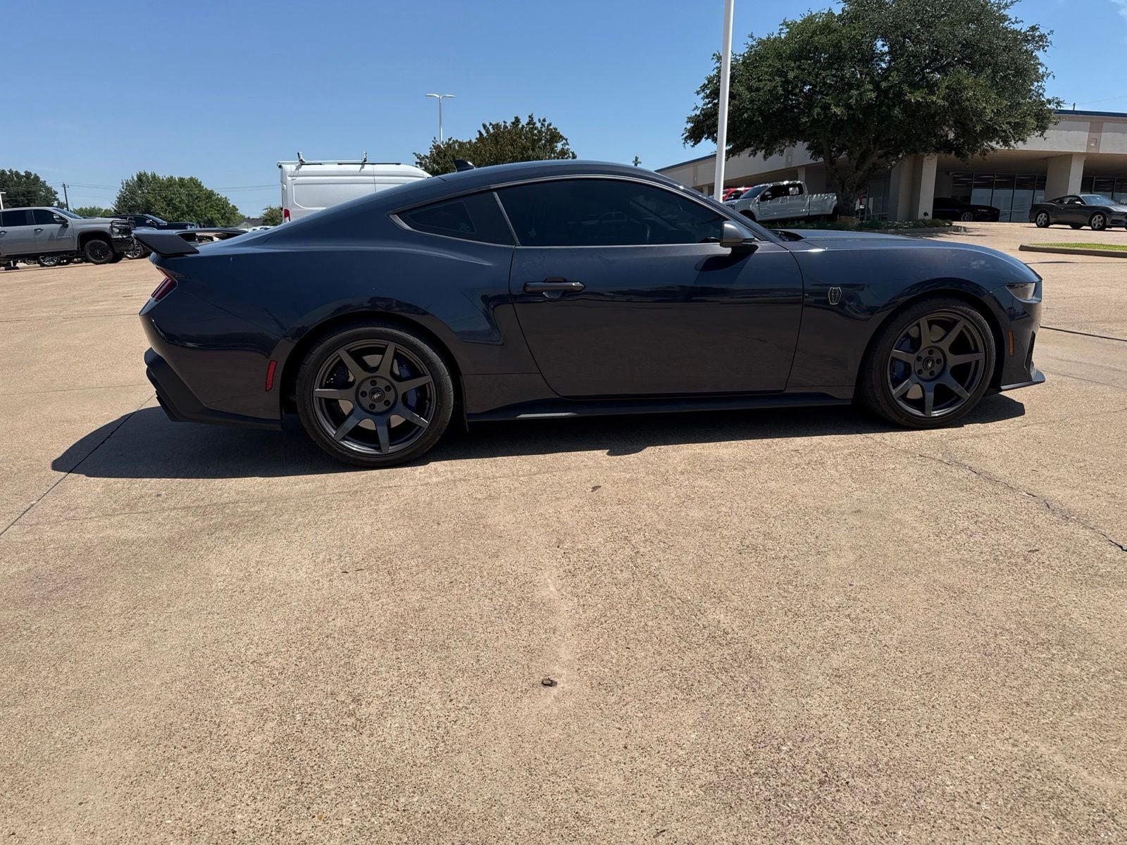 2025 Ford Mustang Dark Horse