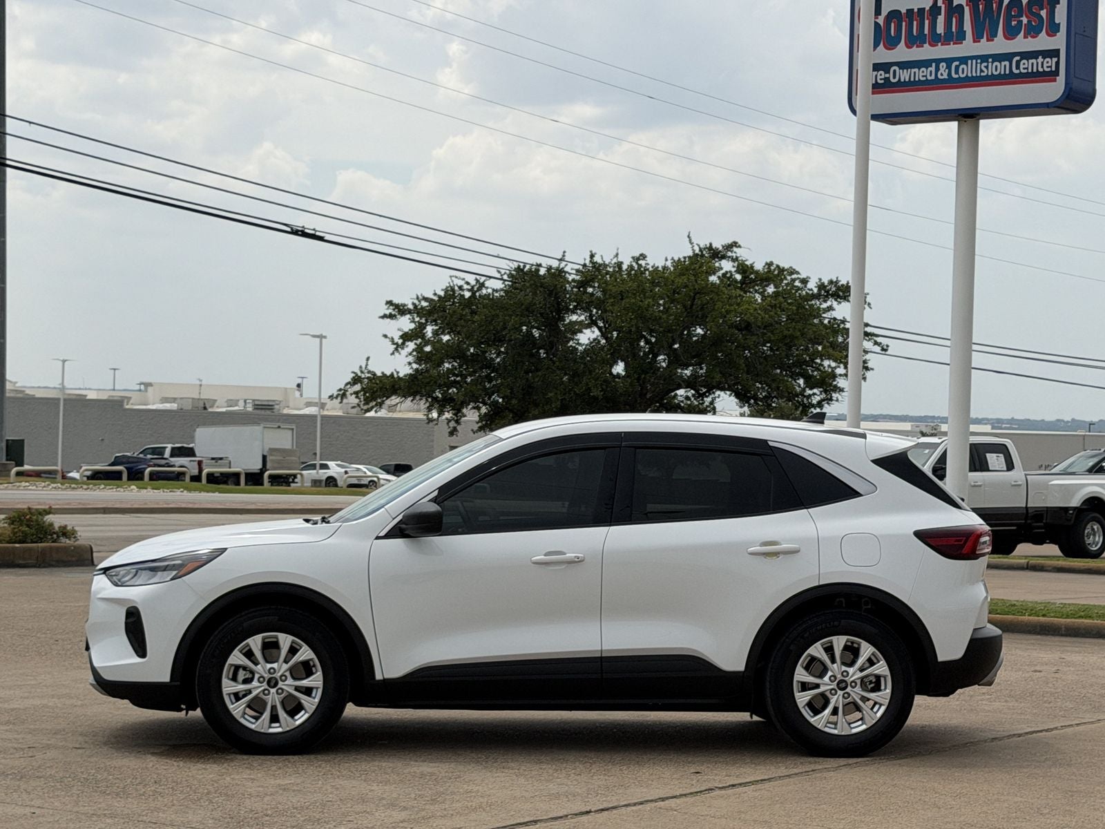2023 Ford Escape Active