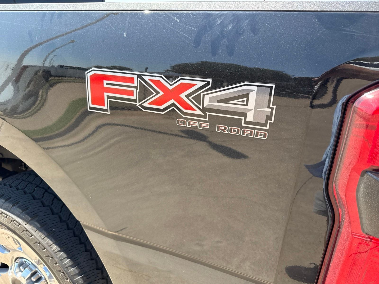 2025 Ford F-250SD F-250® Lariat®