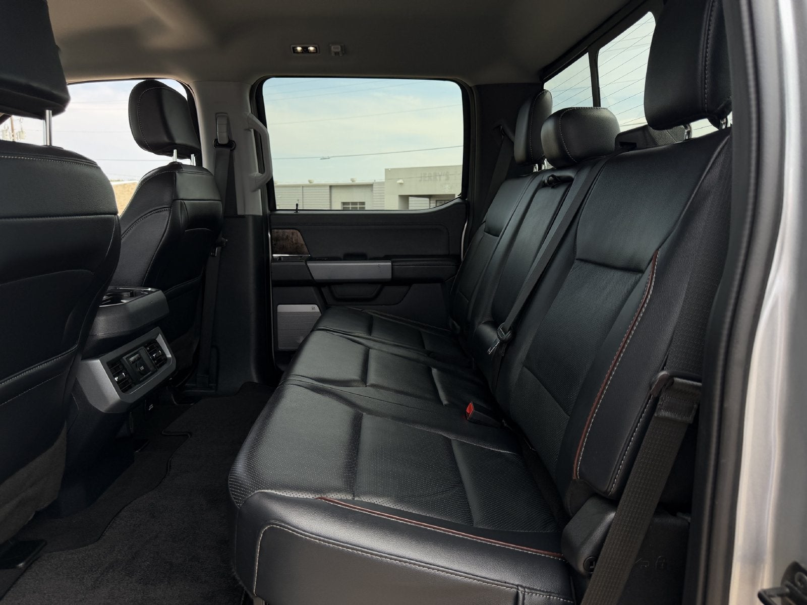 2023 Ford F-250SD F-250® Lariat®