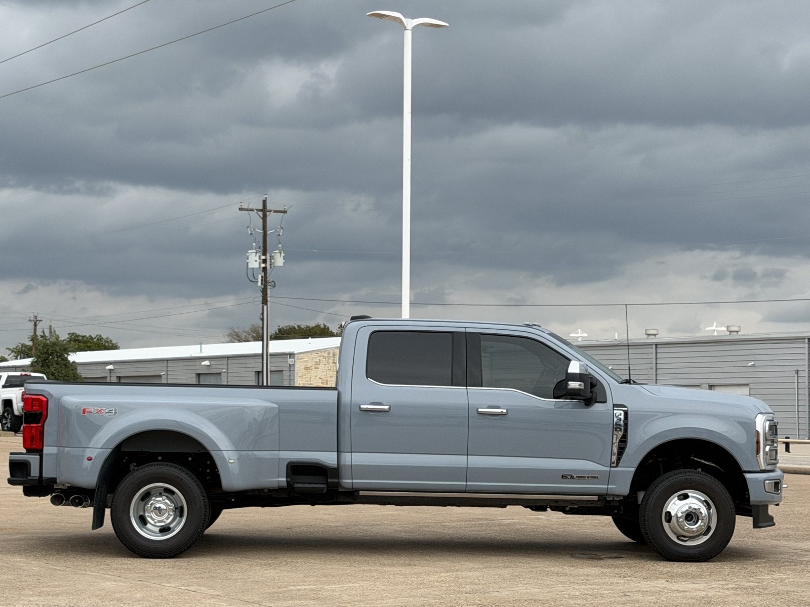 2024 Ford F-350SD Platinum DRW