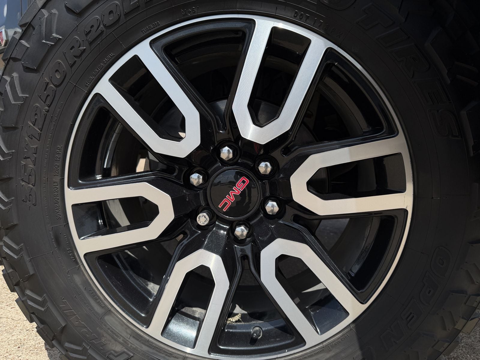 2019 GMC Sierra 1500 AT4