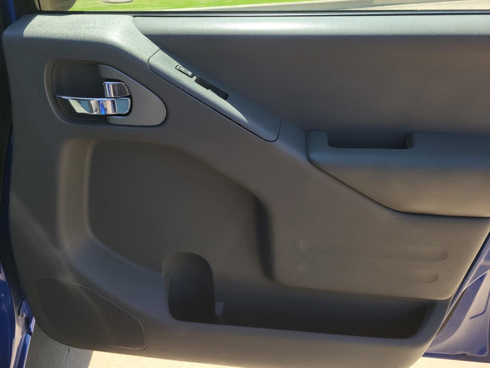 2015 Nissan Frontier SV