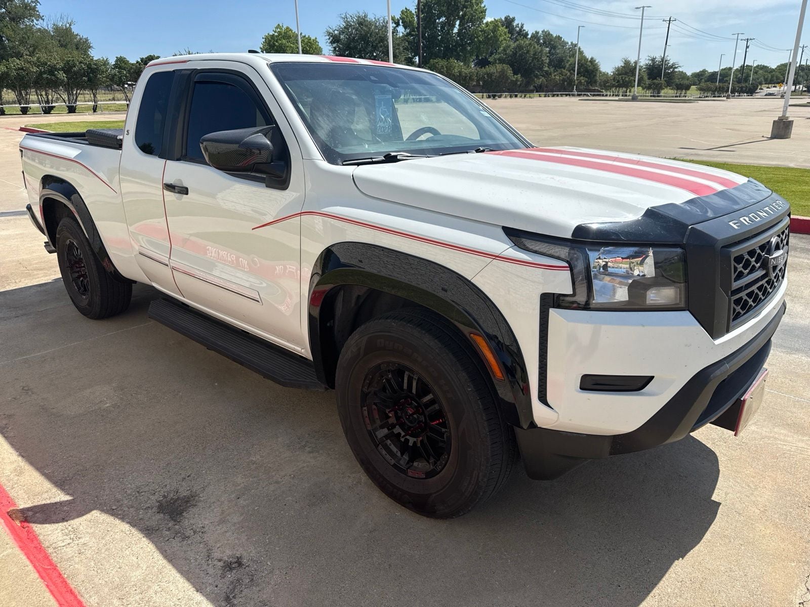 2023 Nissan Frontier S