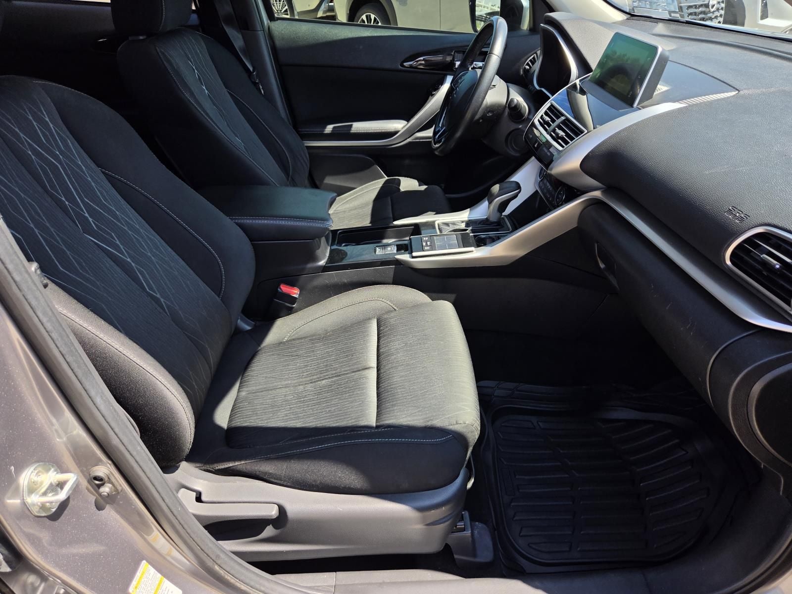 2020 Mitsubishi Eclipse Cross SE