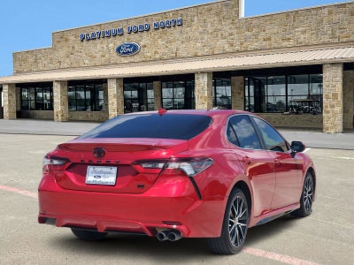2022 Toyota Camry SE
