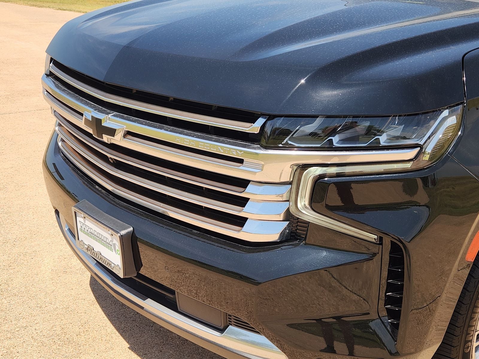 2022 Chevrolet Suburban High Country